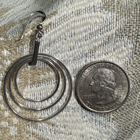 Sterling Silver earrings - Picture 6 of 7